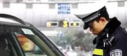 不带驾驶证遇见警察怎么办